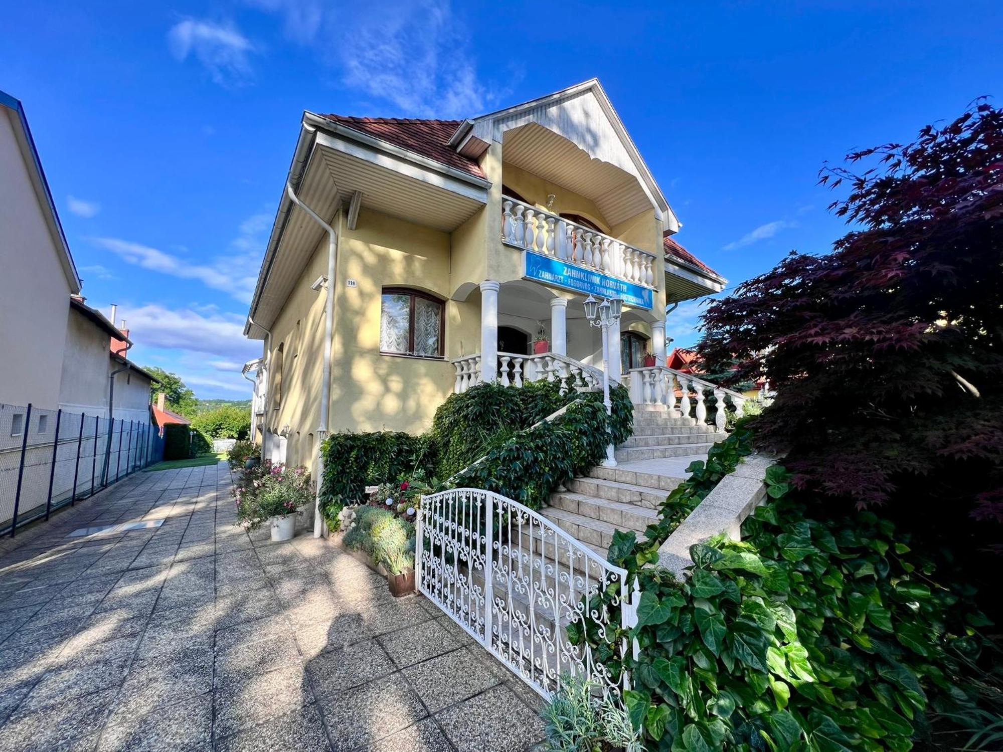 Horvath Apartaman เฮวิซ ภายนอก รูปภาพ